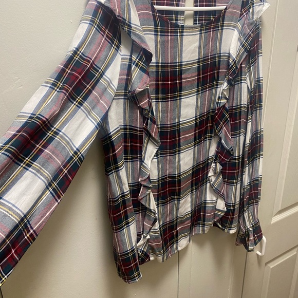 Used like new women top - Picture 4 of 4